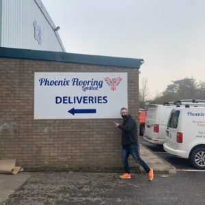 CARPET AND FLOORING WAREHOUSE SIGNS IN THORNBURY