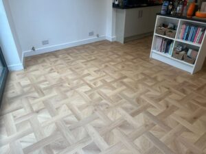 TEXTURES LVT - BASKET WEAVE - COLOUR SUMMER OAK